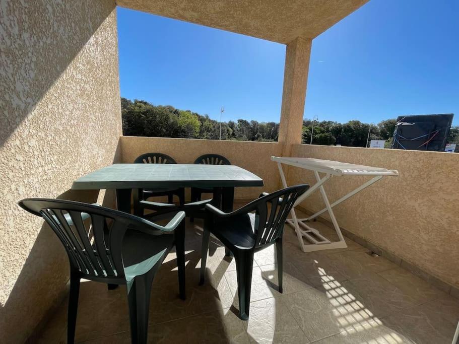 Appartement Tout Confort 2-4 Pers 500 M De La Plage Avec Piscine Et Wifi Santa-Maria-Poggio (Corsica) Exterior foto
